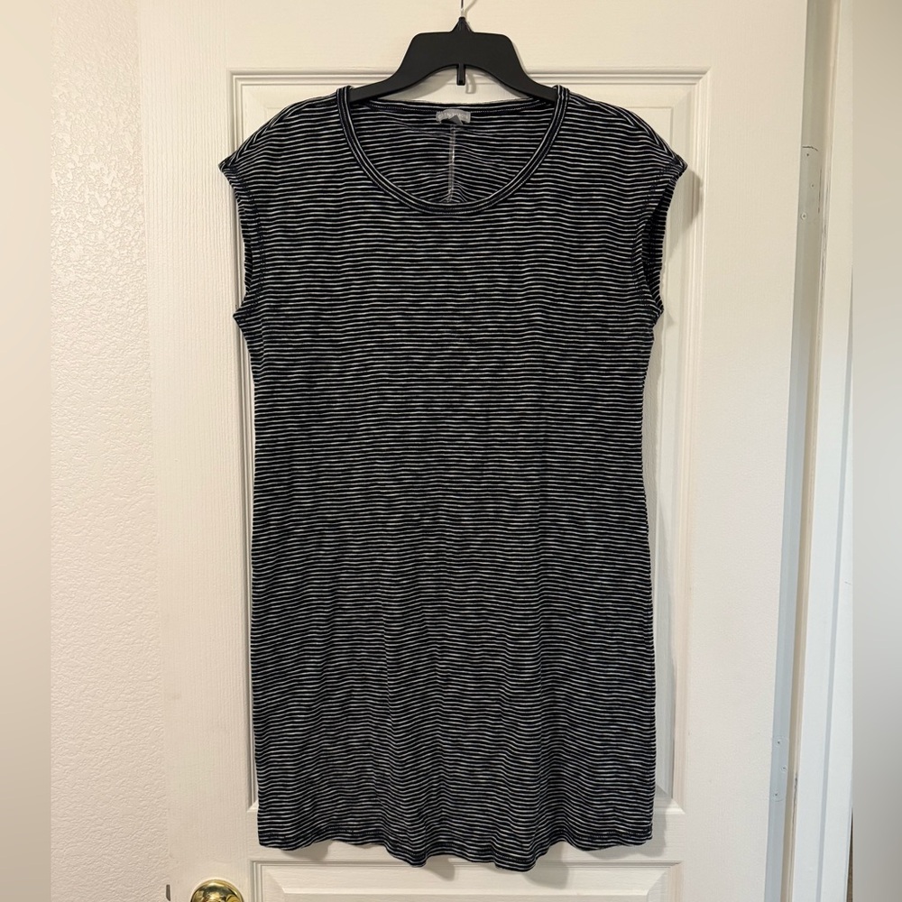 Black and White Striped Sleeveless Dress